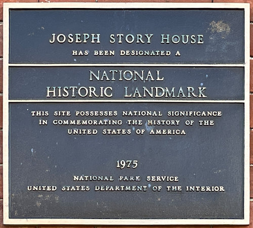 Plaque